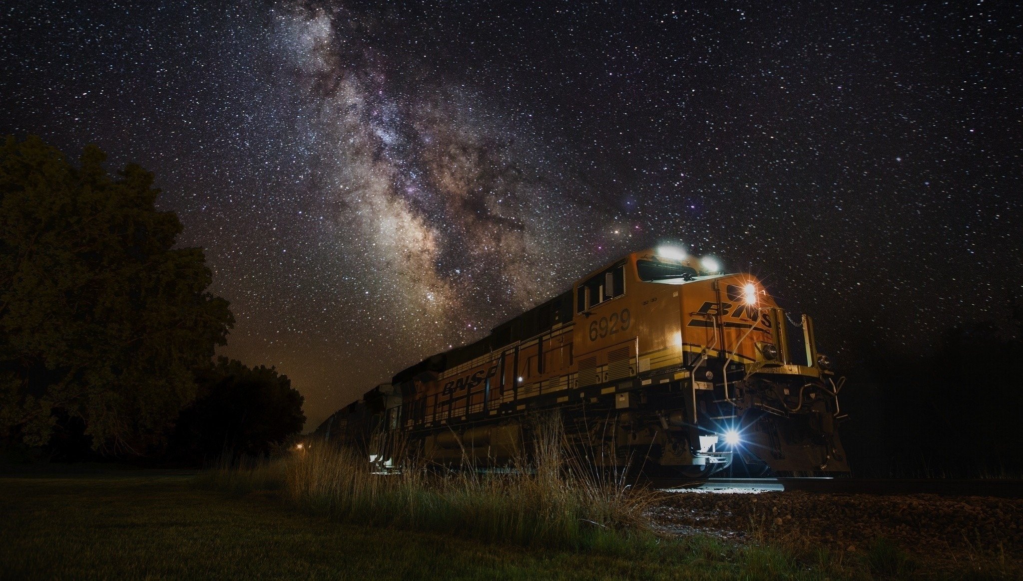 zug nacht milchstraße natur galaxie eisenbahn sterne