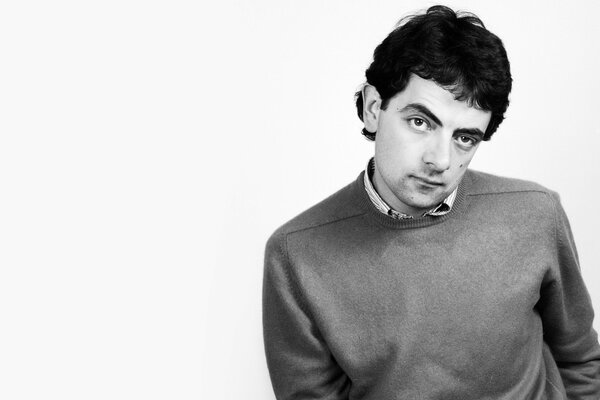 Foto di Rowan Atkinson in bianco e nero