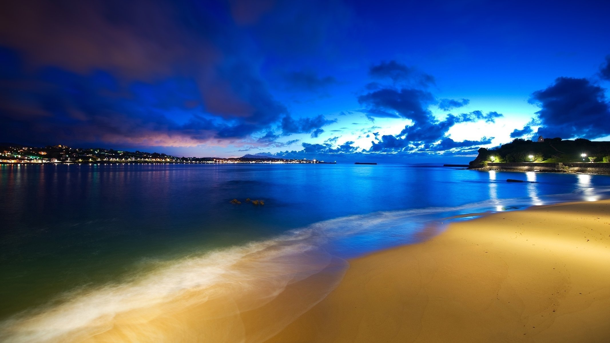 océan nuages ciel lumières soirée plage