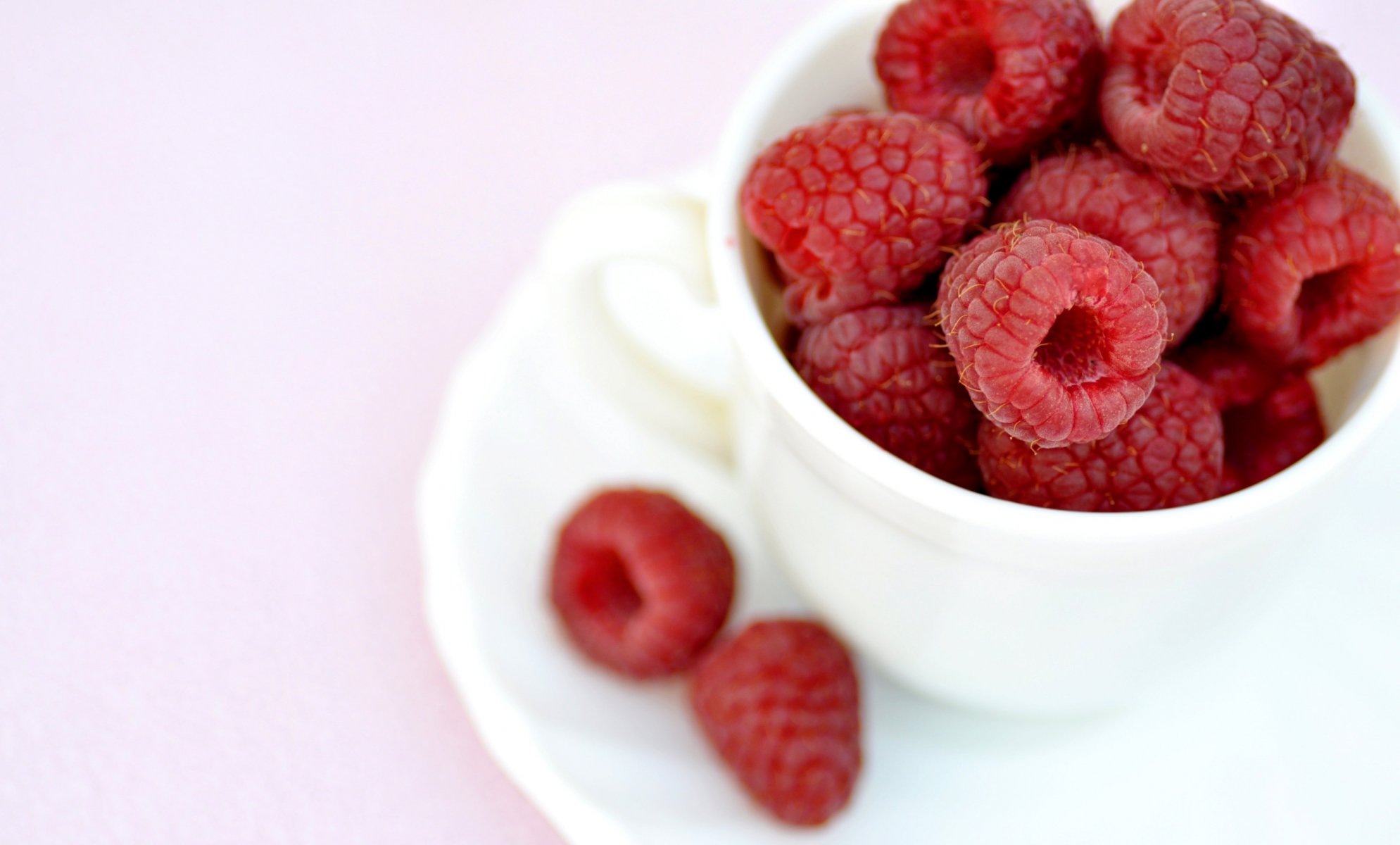 raspberries cup fruit raspberry cup