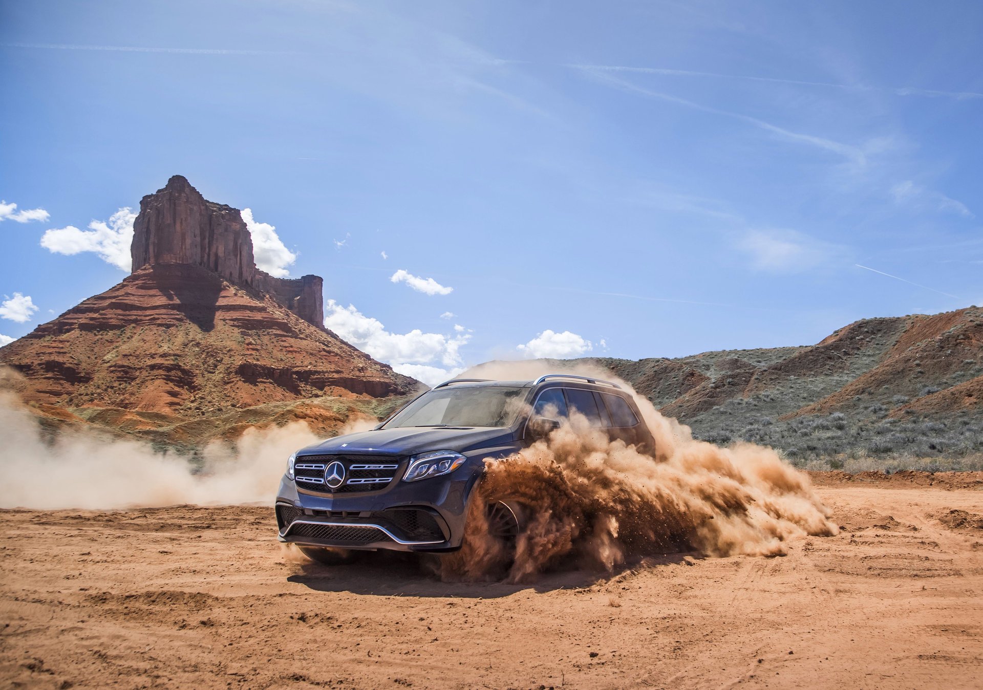 dust canyons supercar auto mercedes benz photo