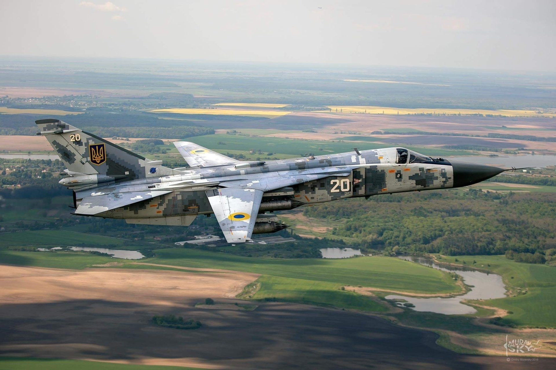 the plane su-24m