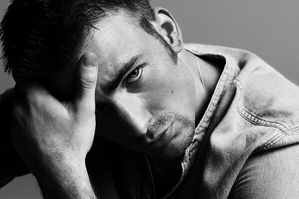 Chris Evans black and white photo