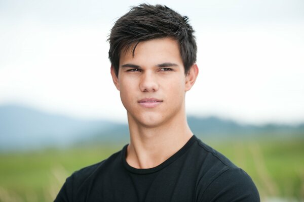 Taylor Lautner Desktop-Hintergrund