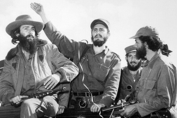 Ribelli guidati da Fidel Castro durante la rivoluzione