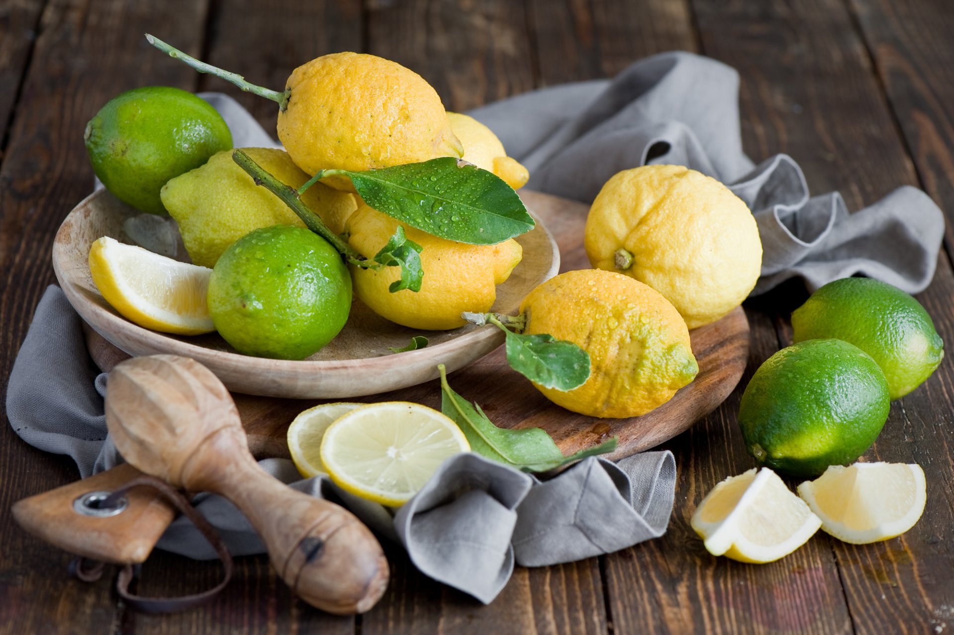 lemons lima citrus fruits dish anna verdina