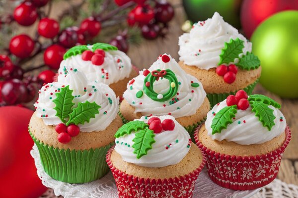 Christmas cupcakes for the new year