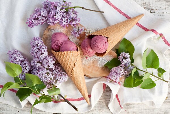 Lilac flowers on ice cream napkins