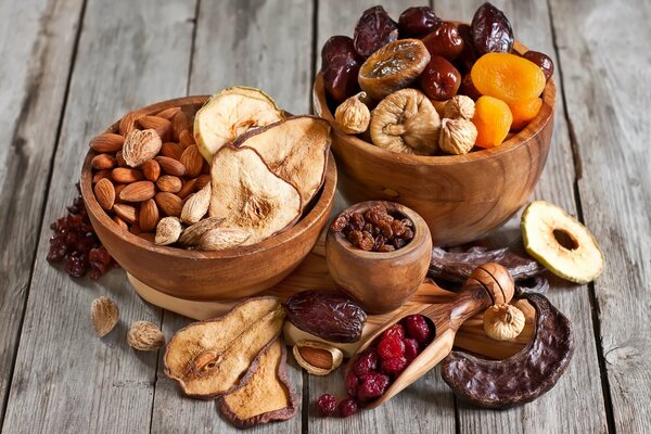 Varias frutas secas y nueces: la base de la nutrición de los antiguos eslavos