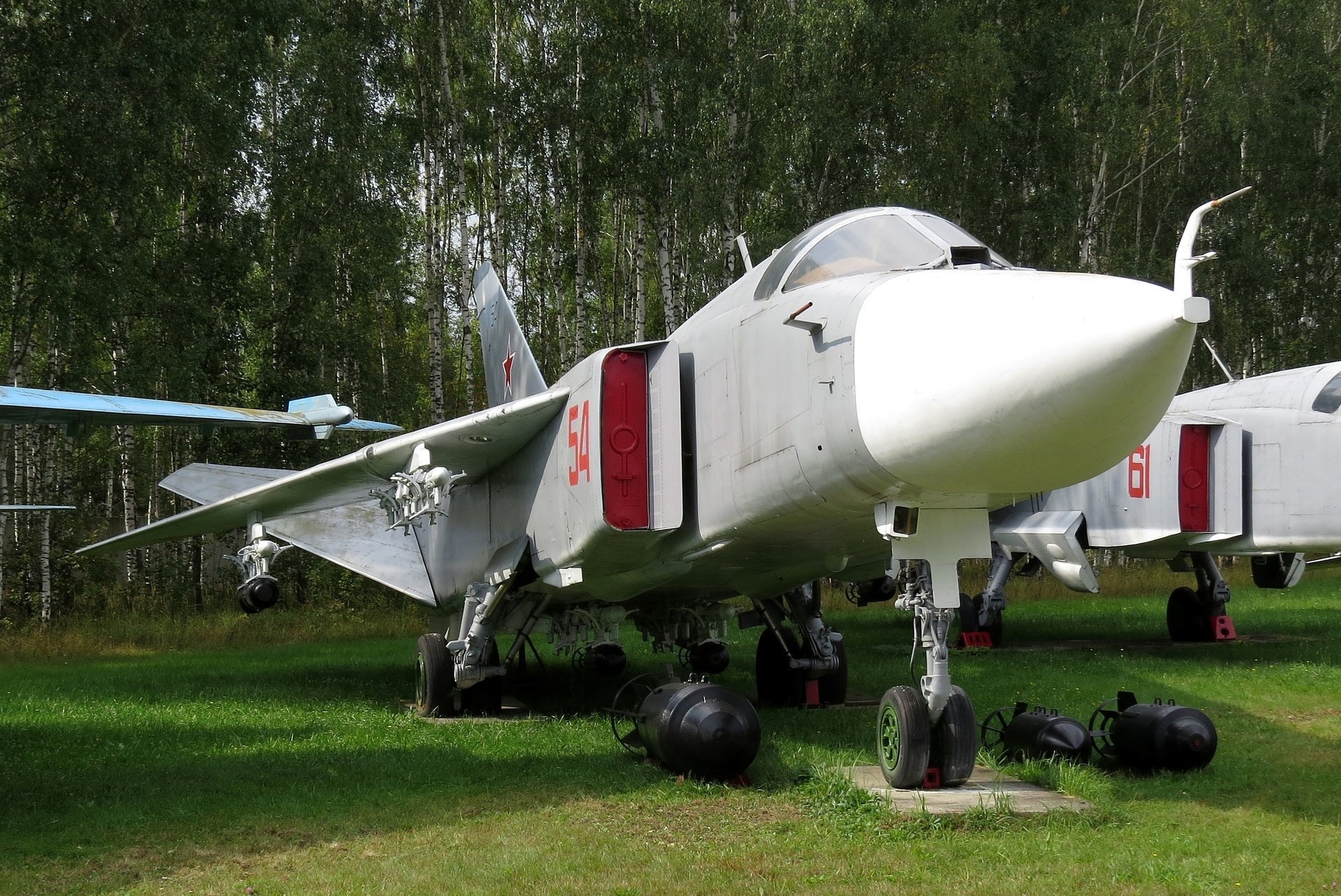 t-6 radzieckirosyjski szermierz su-24