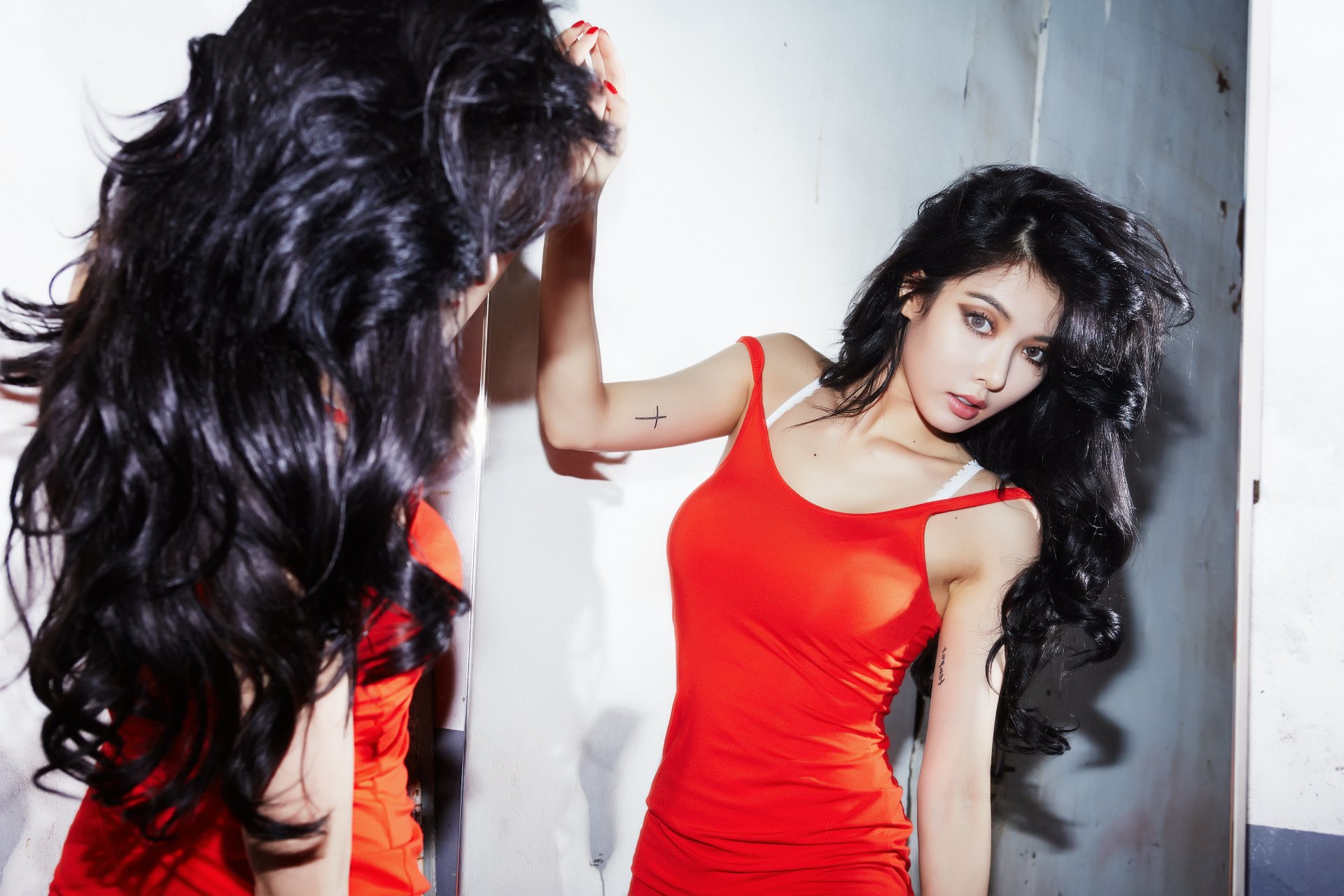 4minute kim hyuna kim hyuna música k-pop corea del sur chica morena asiática mirada