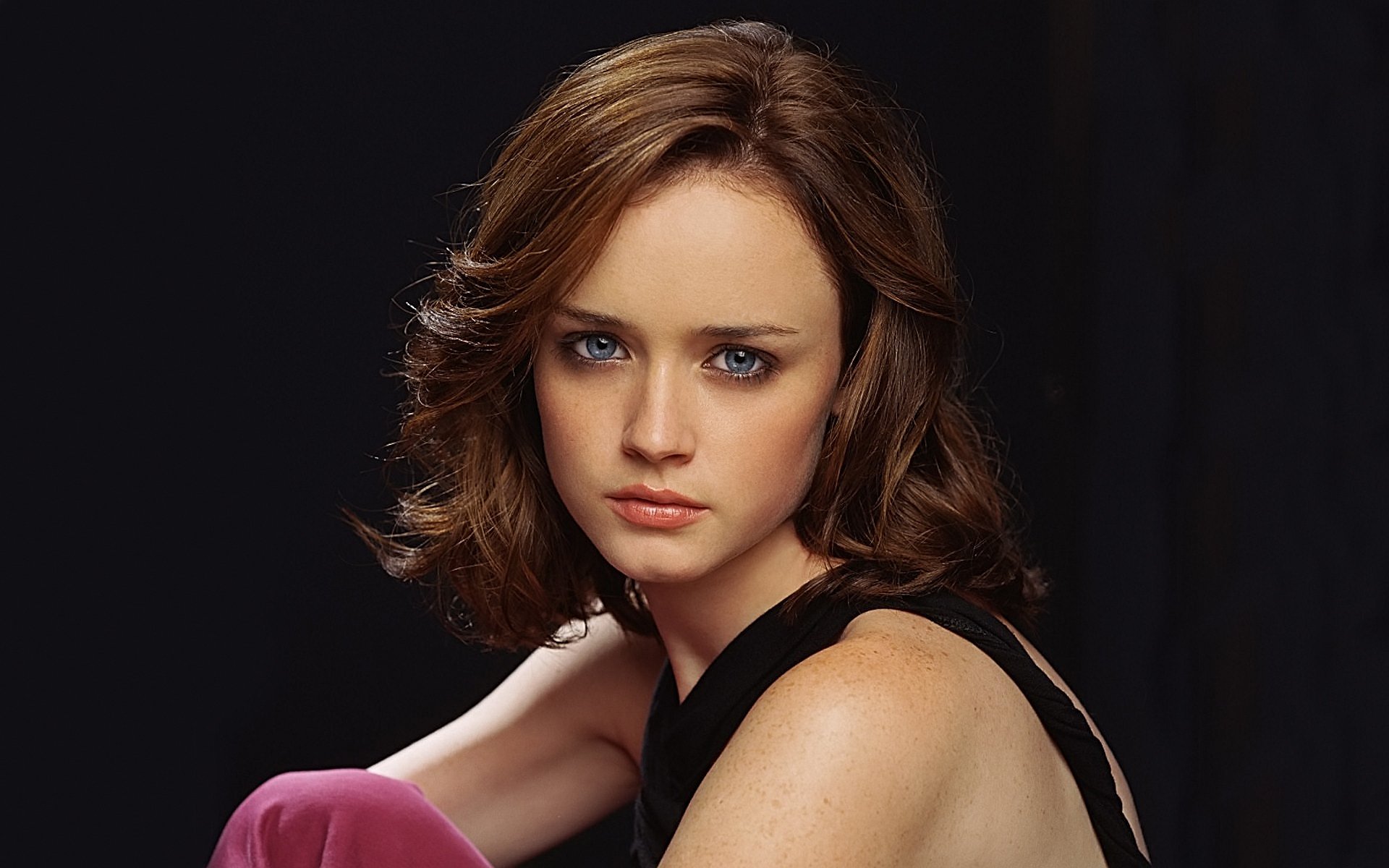 alexis bledel aktorka oczy włosy