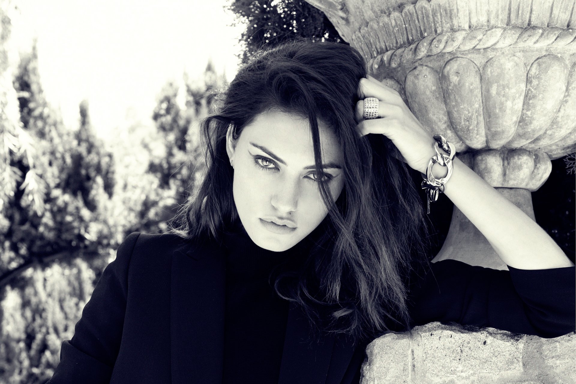 phoebe tonkin lipiec 2014 sesja zdjęciowa wpływ