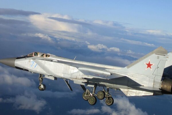 Two-seat supersonic mig-31 in the blue sky