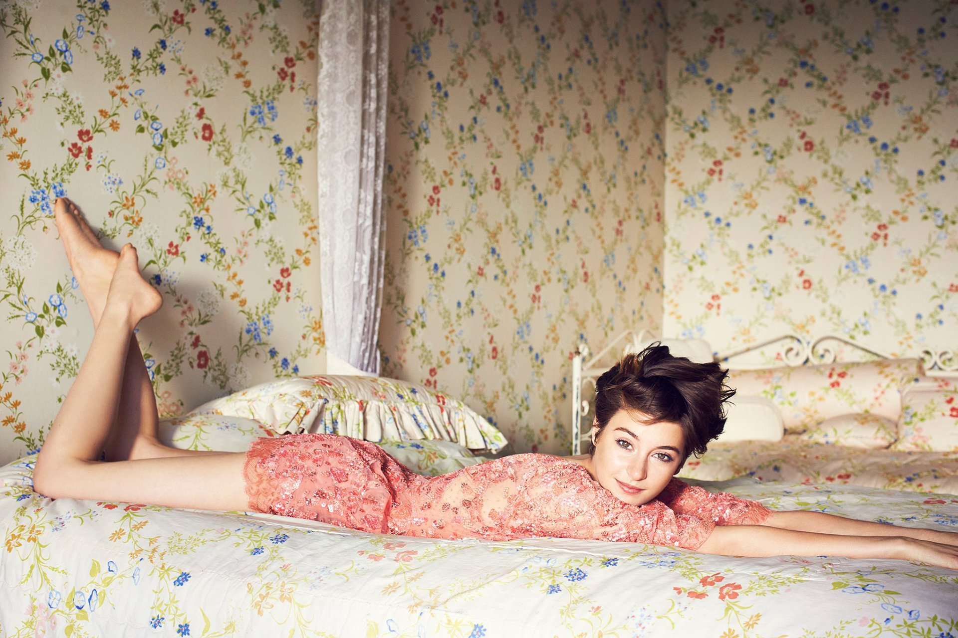 hailene woodley photoshoot magazine the hollywood reporter