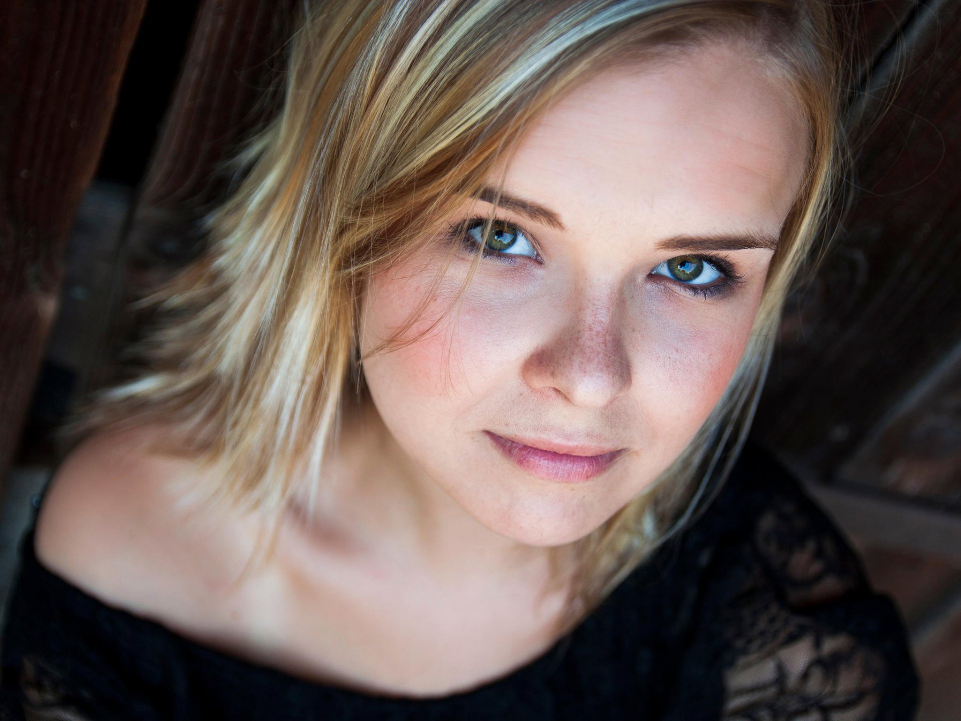 portret piegi spojrzenie