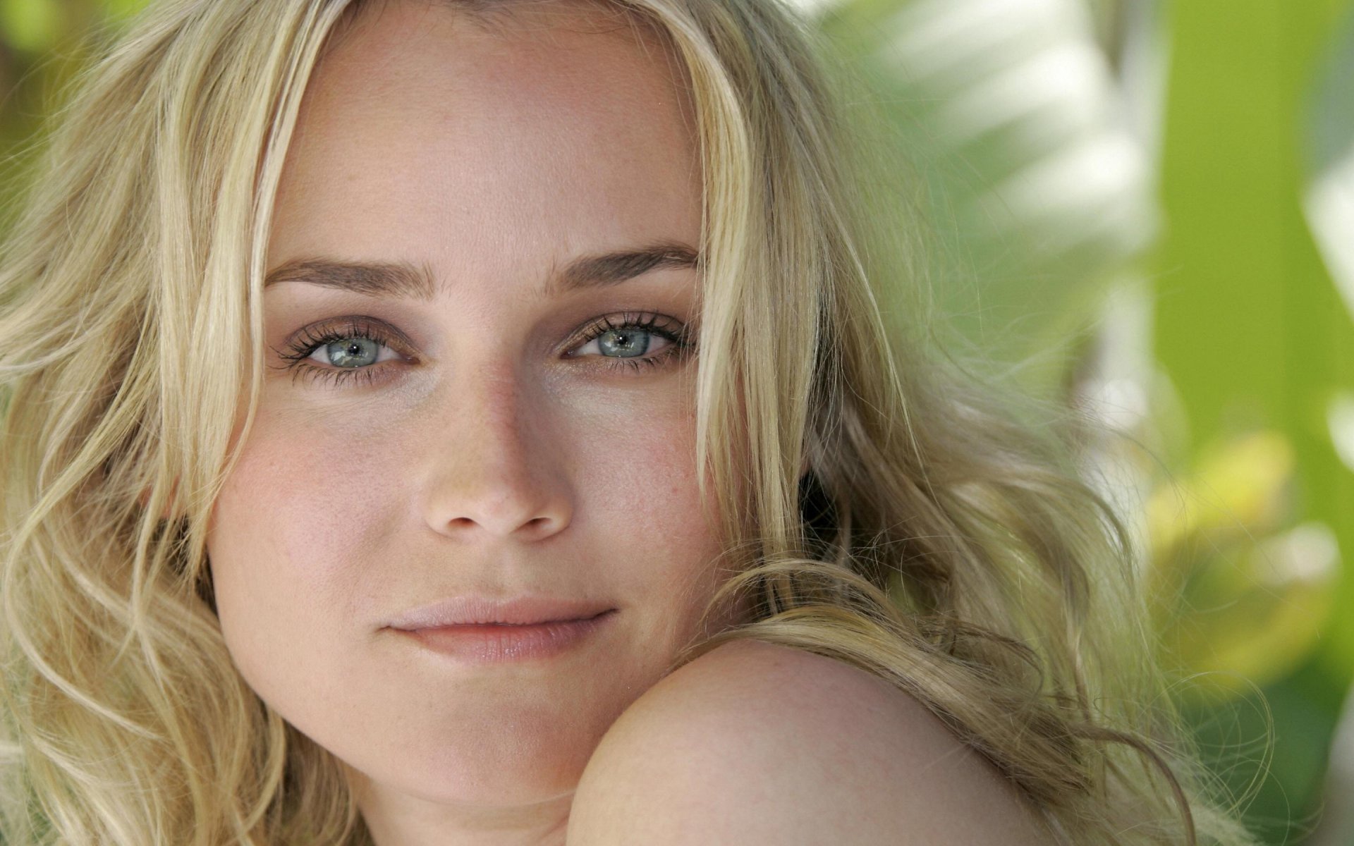 diane kruger diana kruger attrice bella modella sguardo bionda verde freschezza sorriso calore