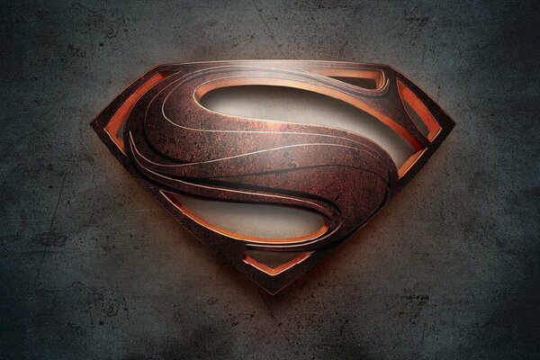 Logo Super Maine su sfondo nero