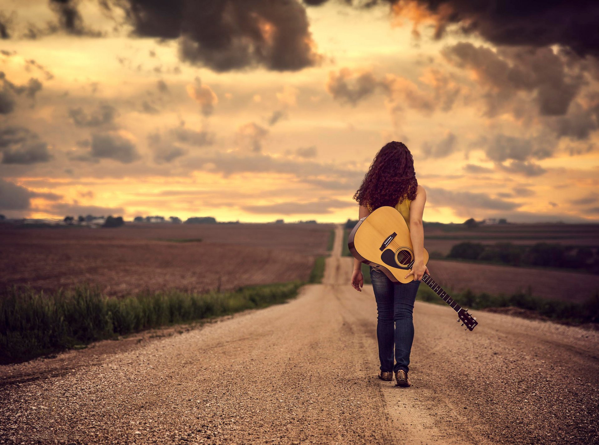 fille guitare route espace chemin