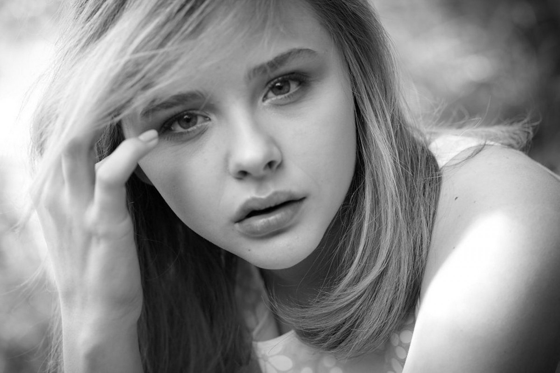 chloe grace moretz chloe moritz aktorka czarno-biała