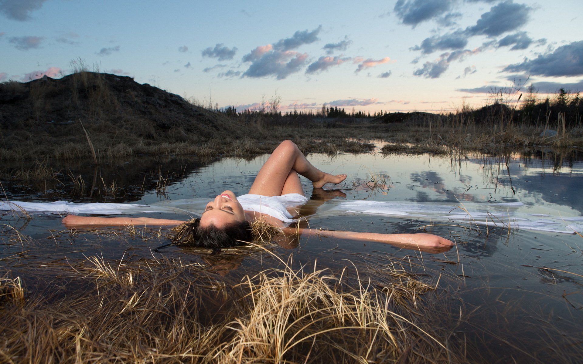 ragazza acqua umore