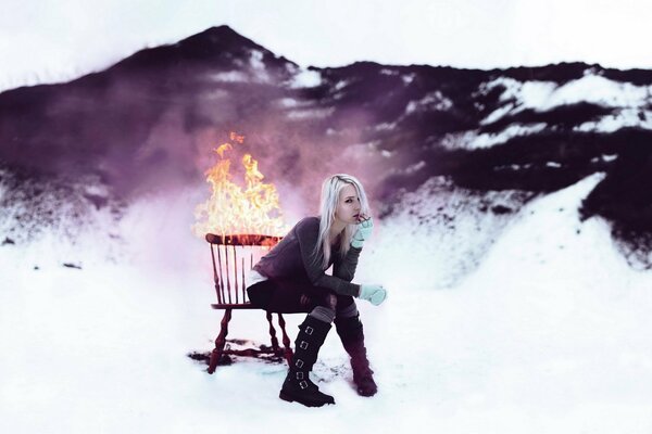 The girl with the burning chair