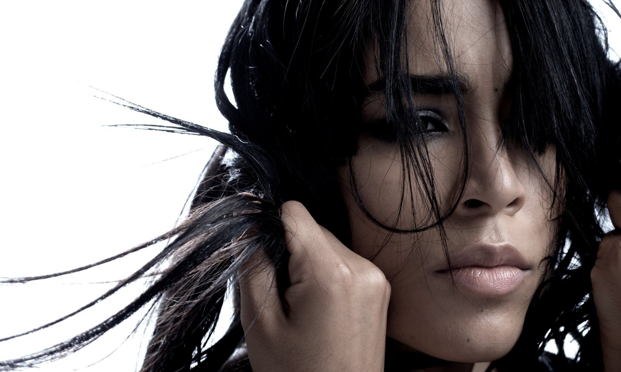 loreen fille lèvres cheveux chanteur