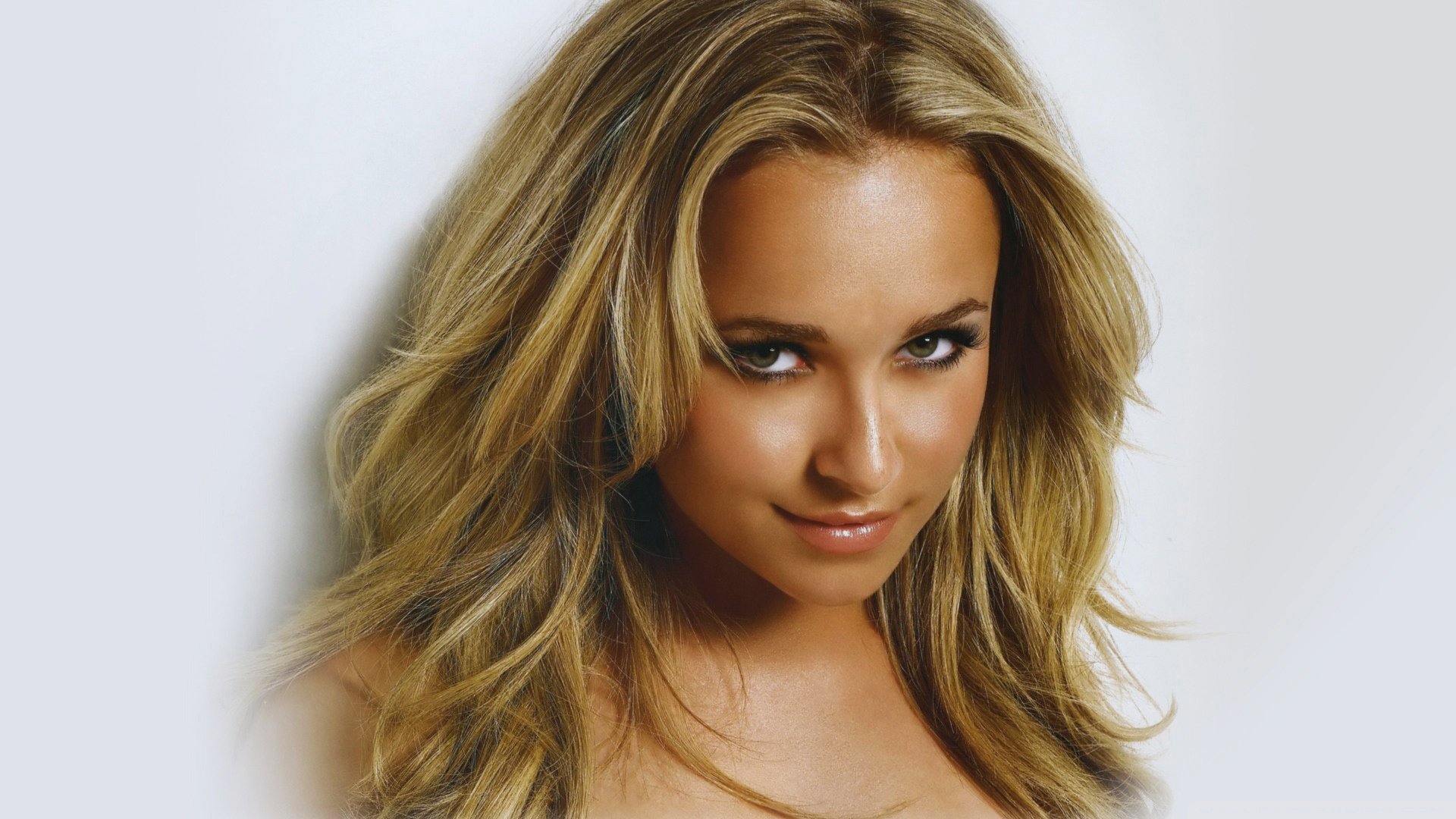 hayden panettiere blonde sourire regard beauté actrice