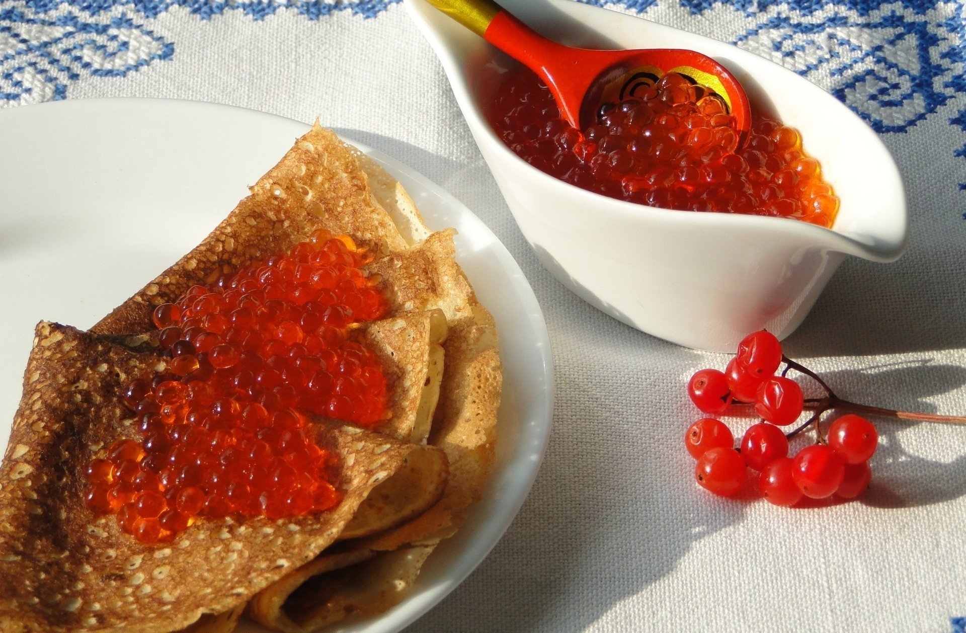 cibo pancake sfondo pancake caviale rosso carta da parati