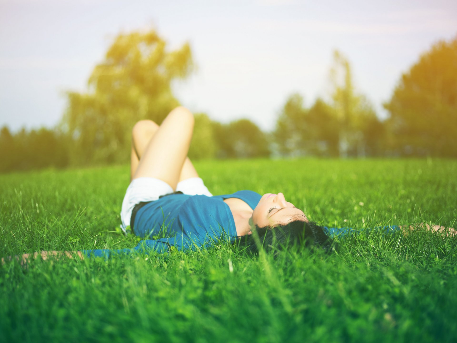 ituation mood girl brunette sports relax relaxation green grass nature wallpaper widescreen full screen hd wallpaper