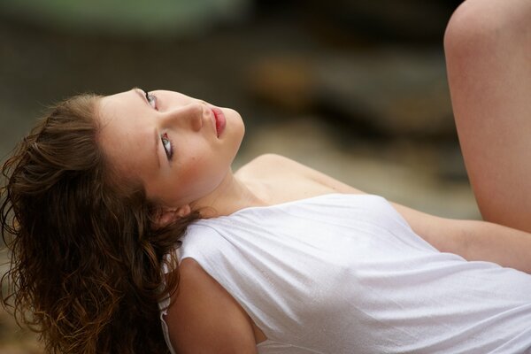 Photo shoot in nature in a white dress