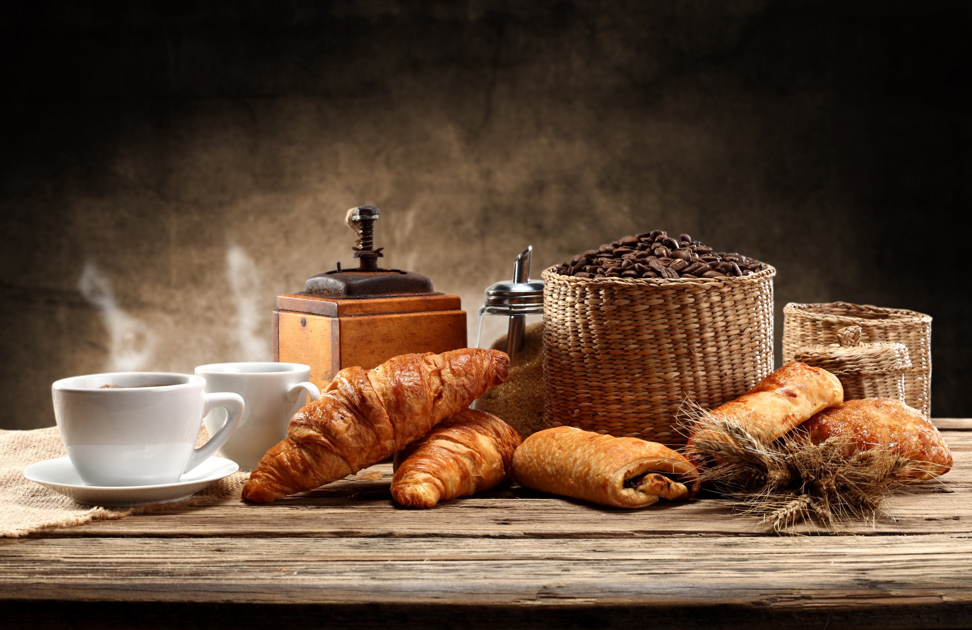 tazze piattino caffè fumo pane macinacaffè zucchero cestino