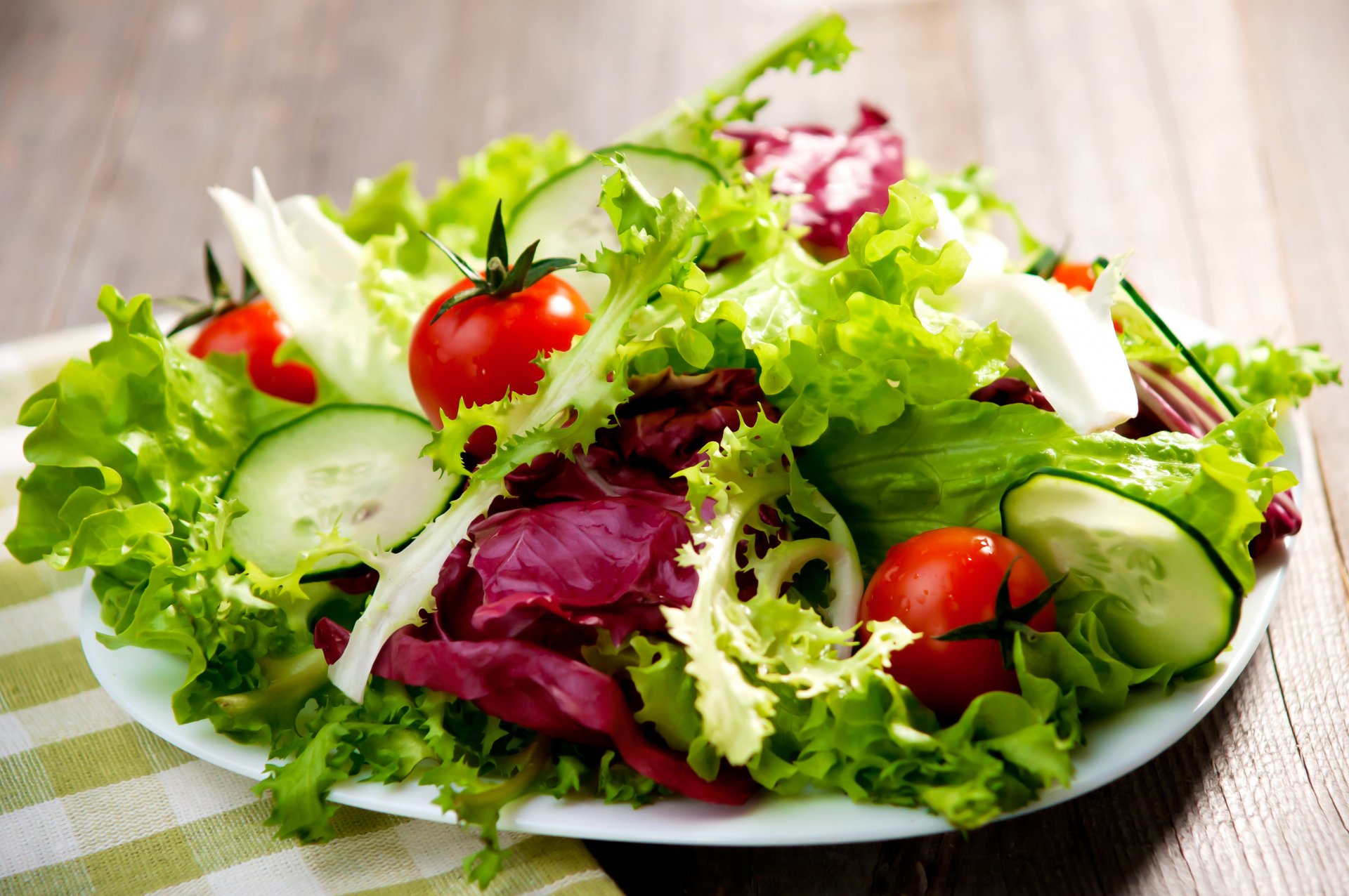 légumes verts salade verte légumes tomates concombres chou vert