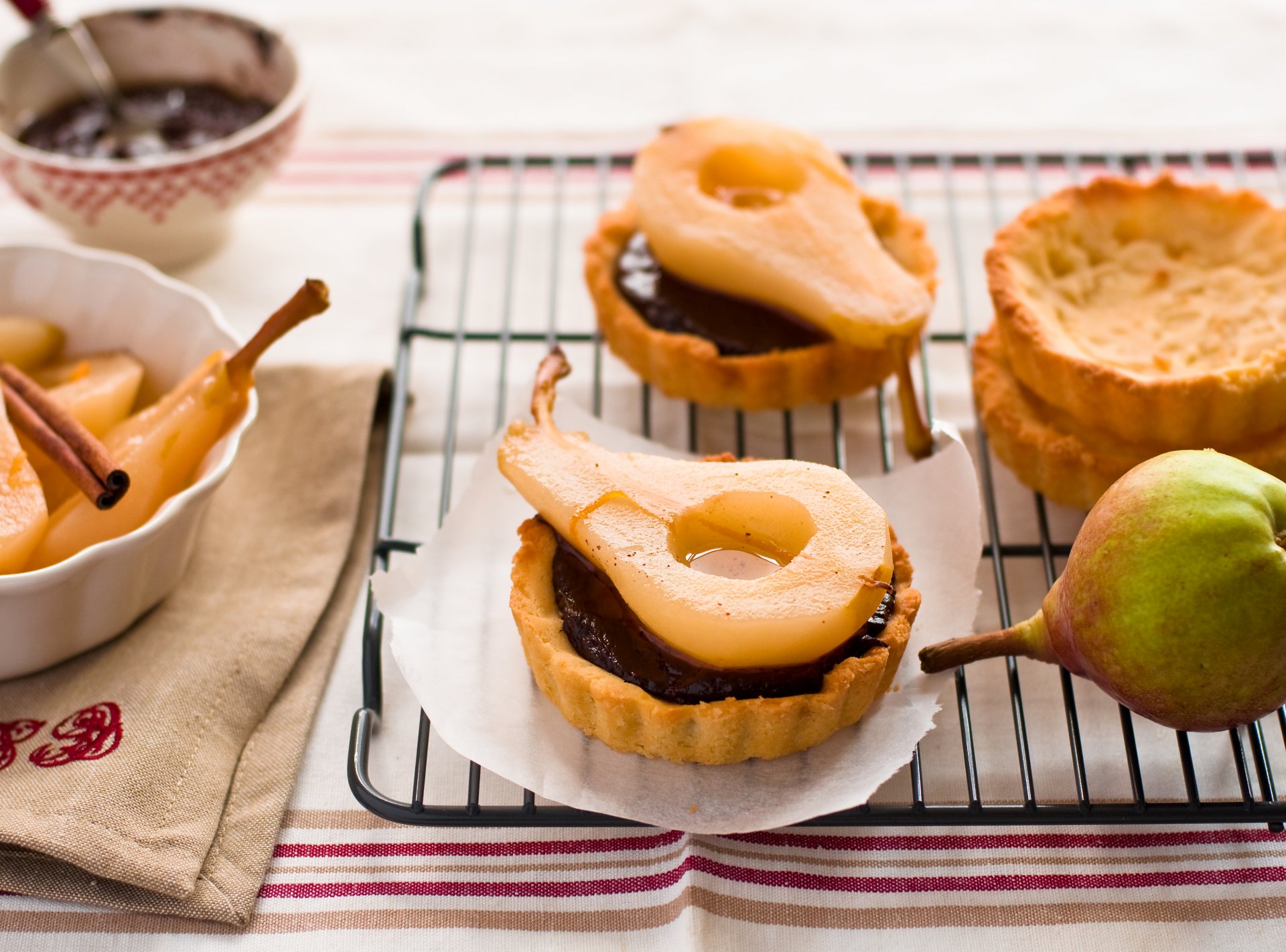 birnen törtchen schokolade zimt backblech dessert süß anna verdina