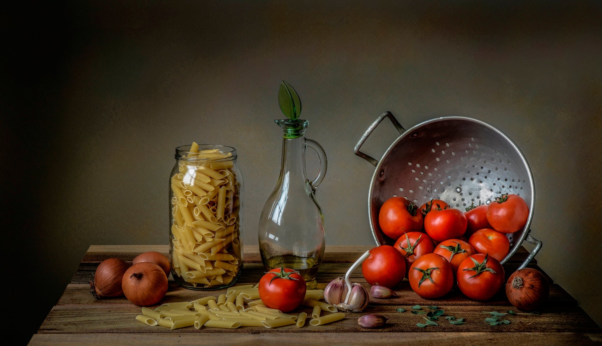 pasta pomodori aglio cipolle