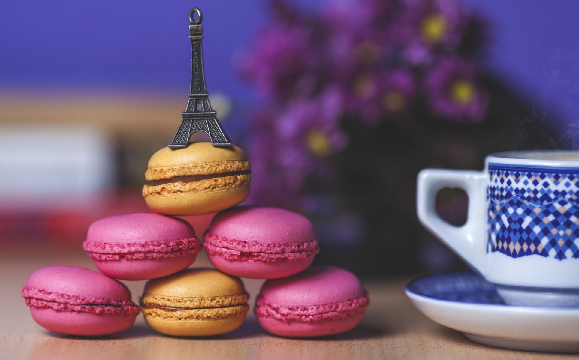 taza taza galletas macaron comida dulces macaron recuerdo torre eiffel