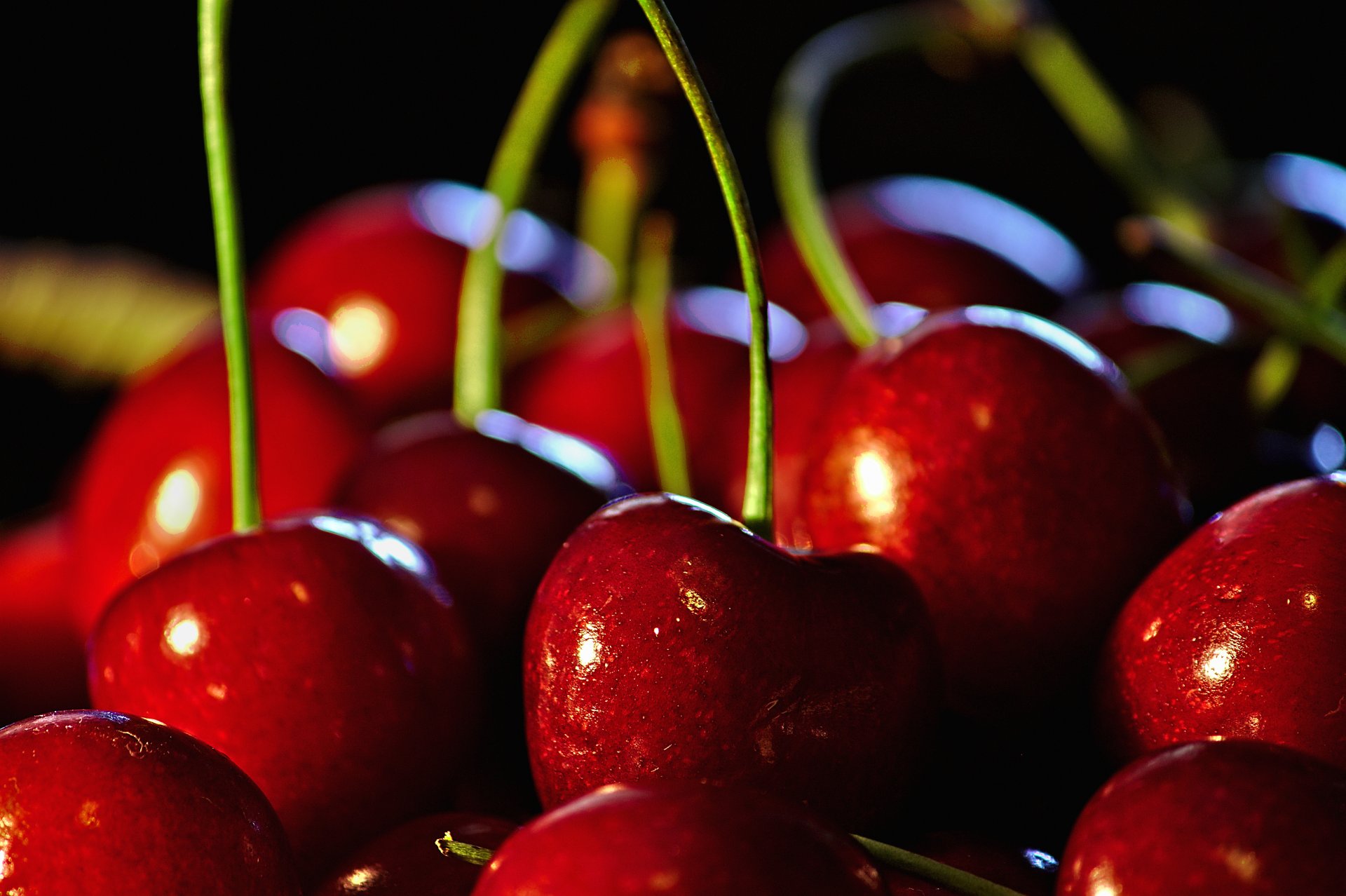 beere kirsche rot verlockend