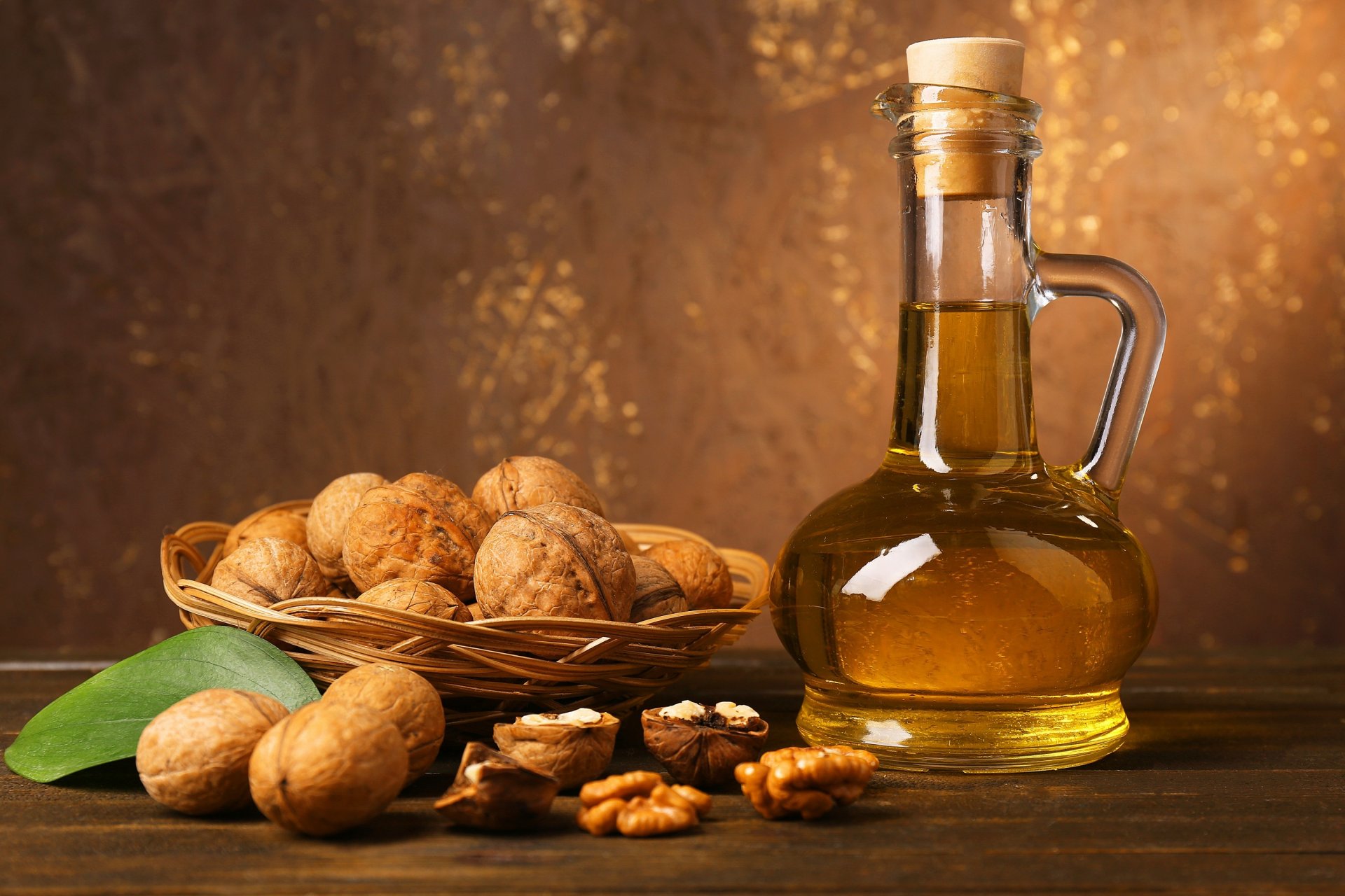 walnuts bottle oil