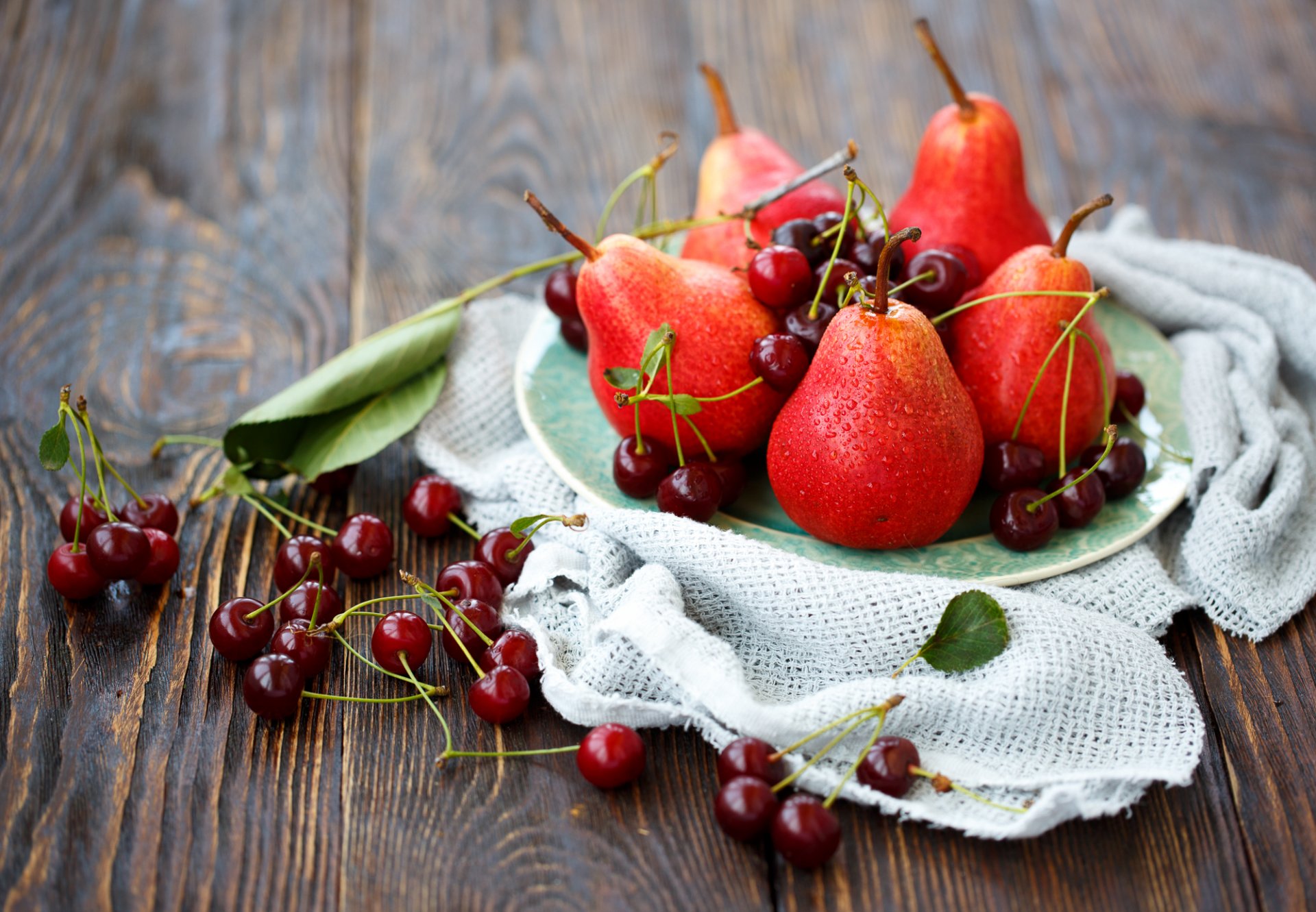 poires cerises nature morte