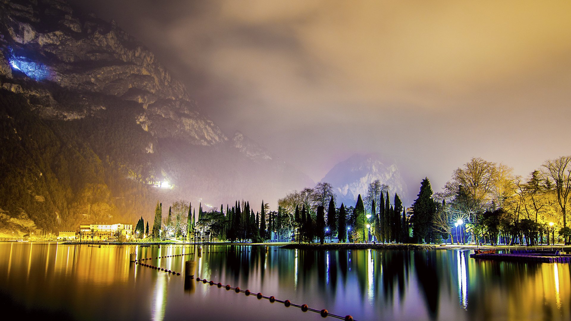 berge bucht stadt nacht schön