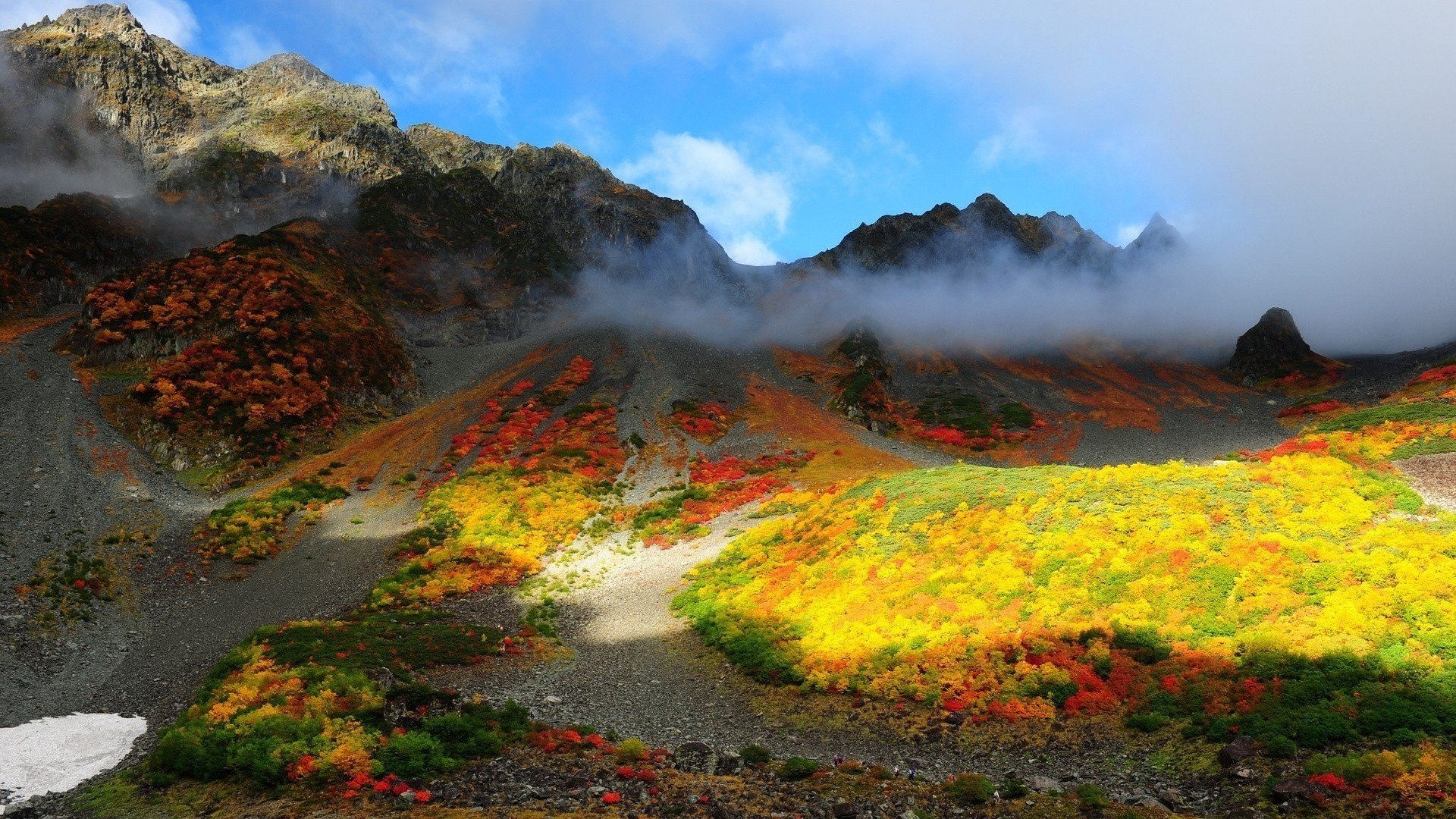 otoño montañas