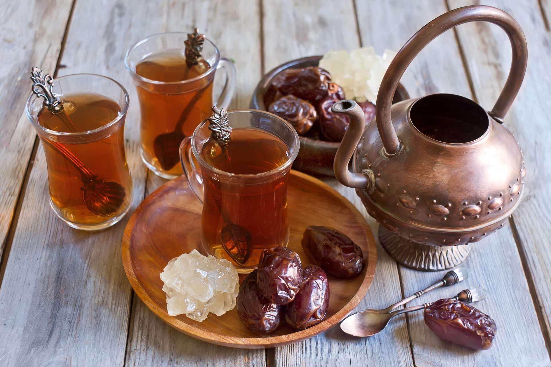 arabic tea dates cups spoons teapot tea