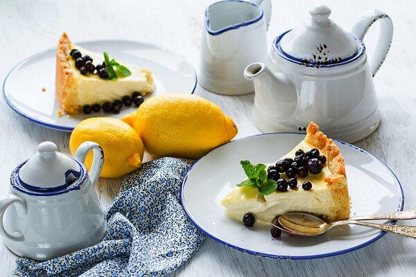 Cottage cheese pie with juicy blueberries