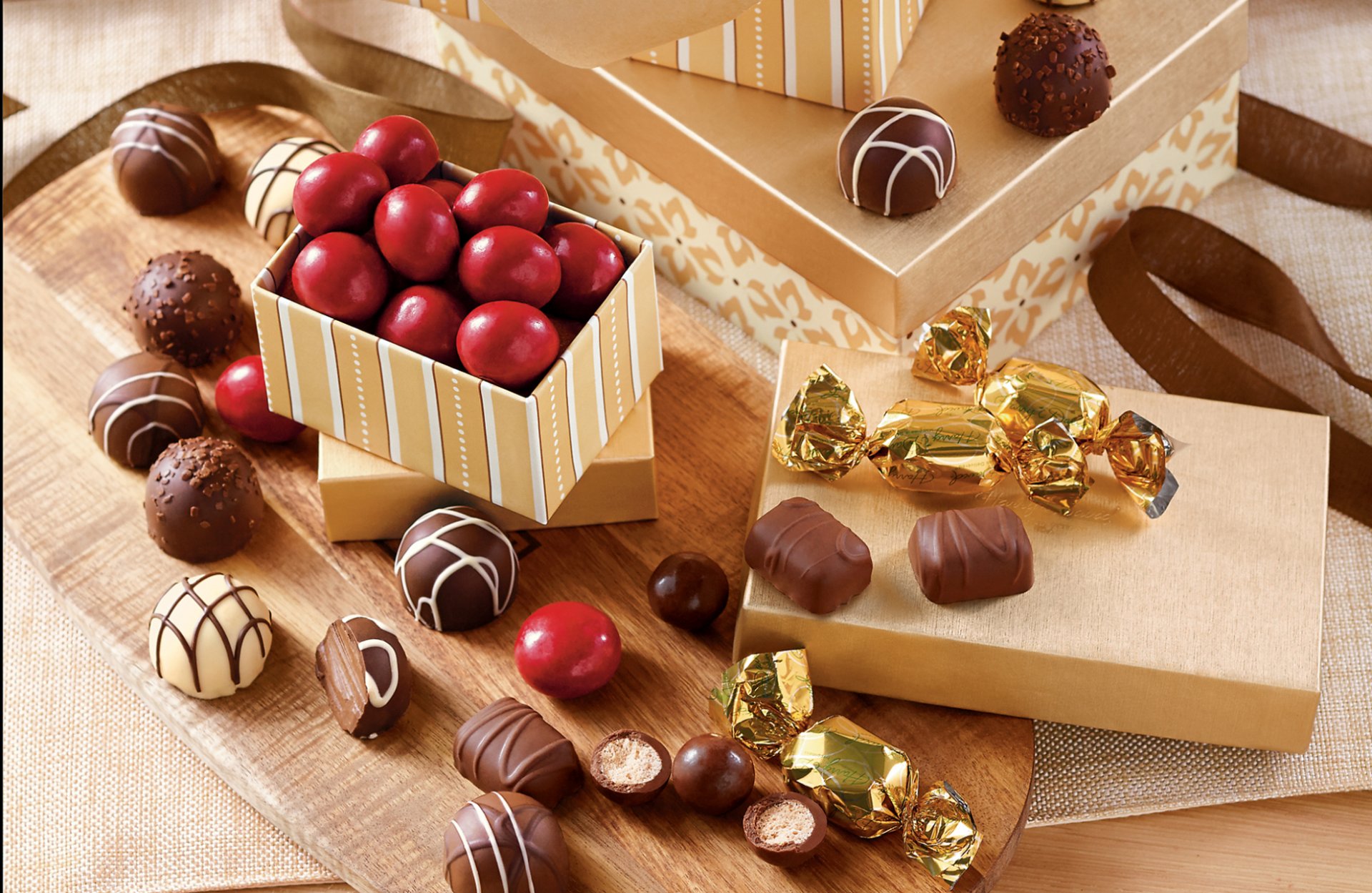 box gift chocolate candy