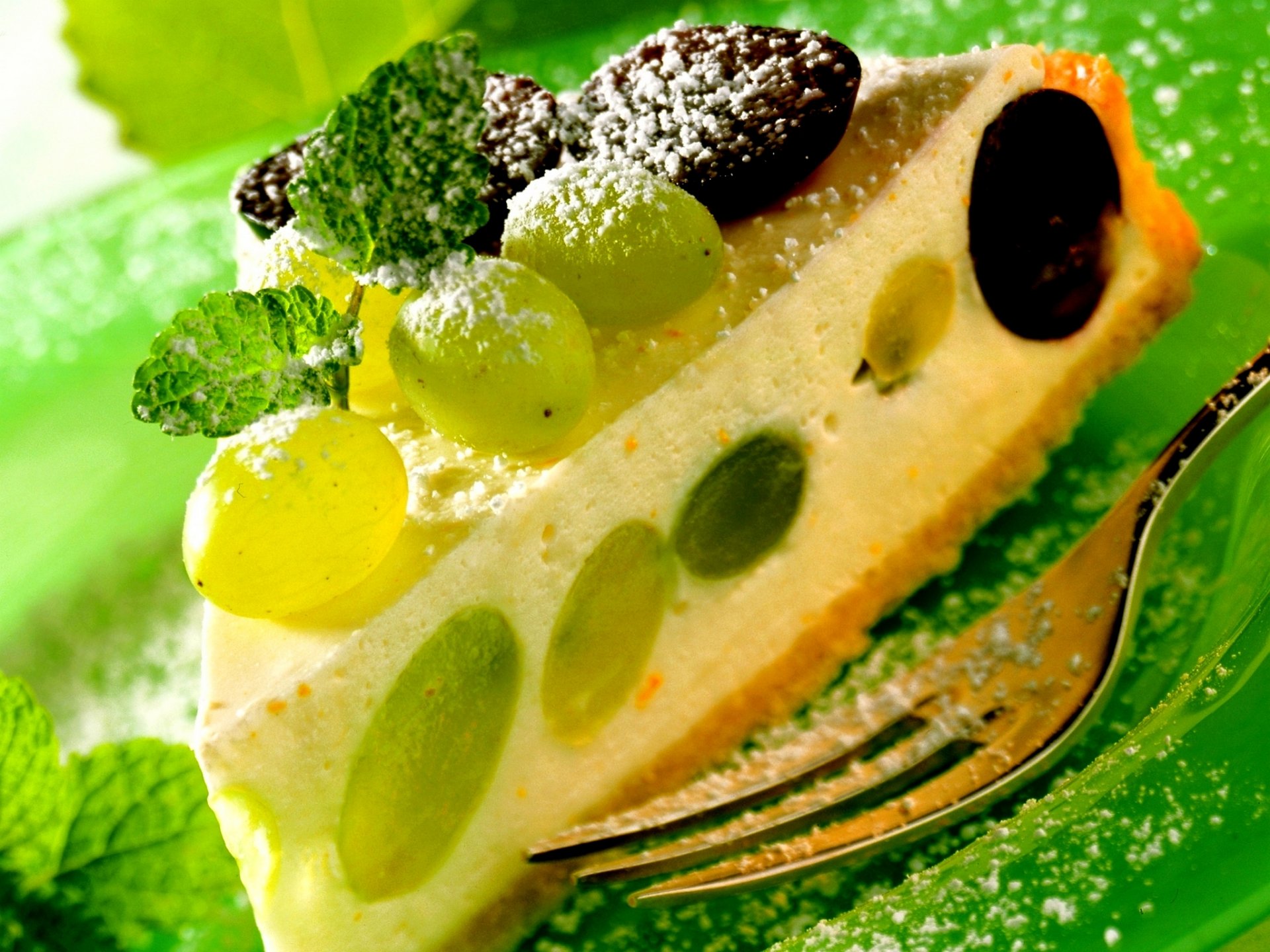 dessert cake cake grapes cheesecake sweet fruit food food grape