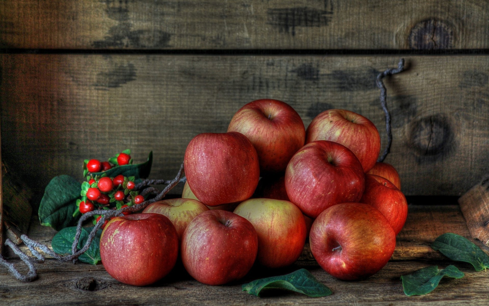 maturo mele frutta natura morta bacche rosso