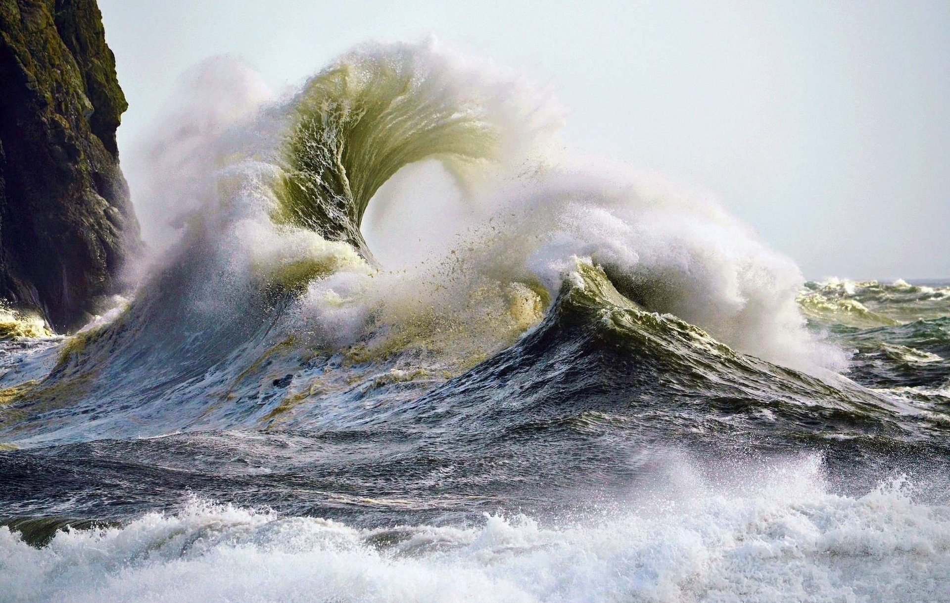 natura mare rocce onde acqua spruzzi bello