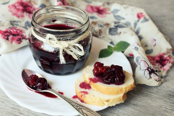 Brioche à la confiture, le goût de l enfance