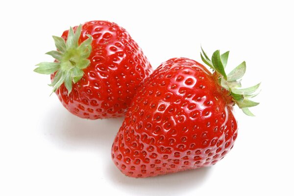 Sweet strawberries - berries/fruits