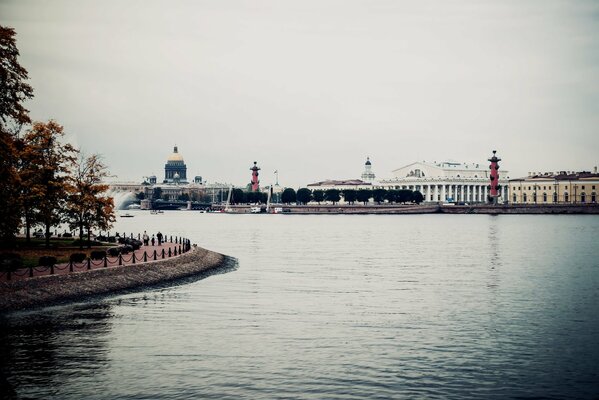 Il luogo di San Pietroburgo dove si trovano le frecce